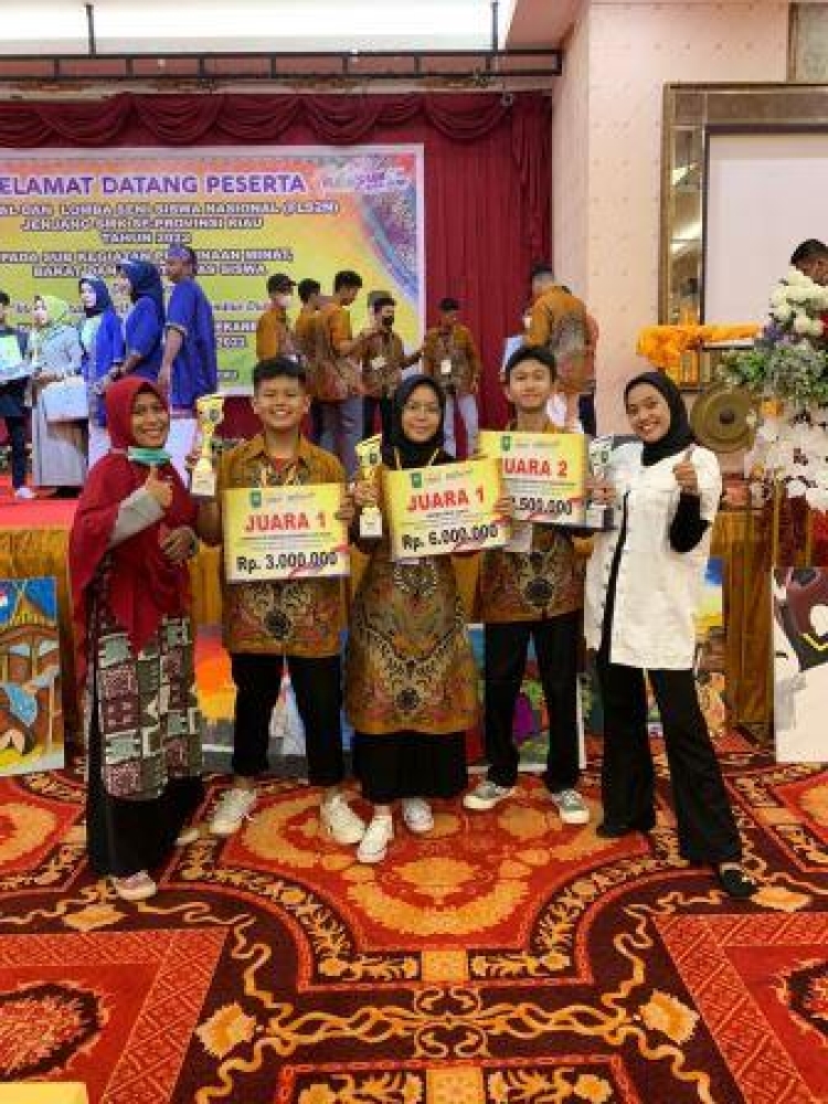 Prestasi Siswa/i SMKN 2 Pekanbaru pada FLS2N  Tingkat Provinsi Riau tahun 2022
