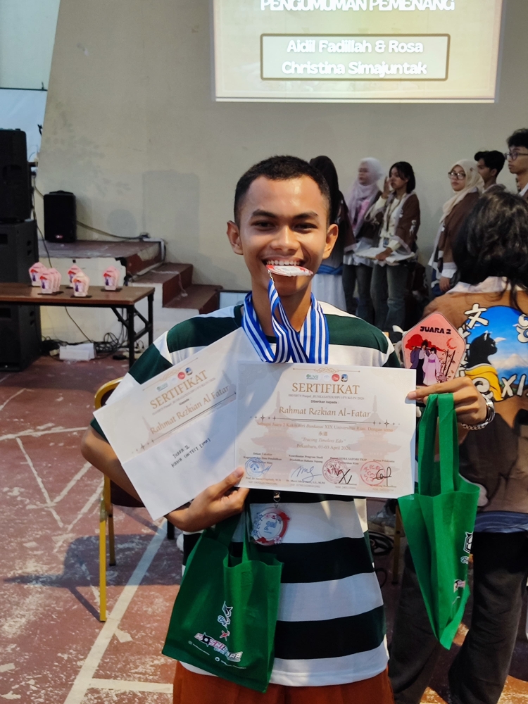 Juara 2 Kana Contes &amp; Kakitori Bunkasai